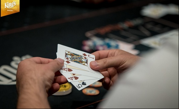Pot Limit Omaha - jak hrát z brzké a pozdní pozice?
