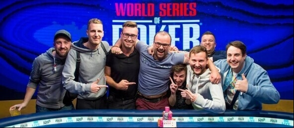 Kteří Češi vyhráli náramek na World Series of Poker?