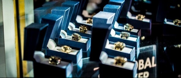 Zlaté prsteny pro vítěze WSOP Circuit v King's Resortu. I tento týden jich je k mání několik