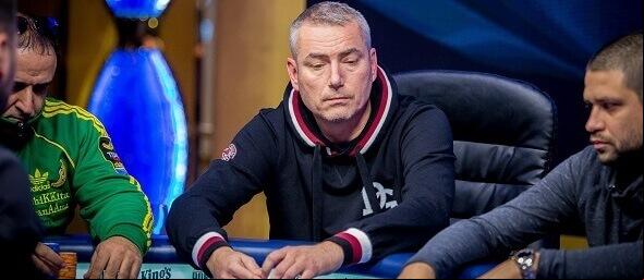Petr Šubík vede české postupující z pátečních flightů WSOP Circuit Monsterstack v King's