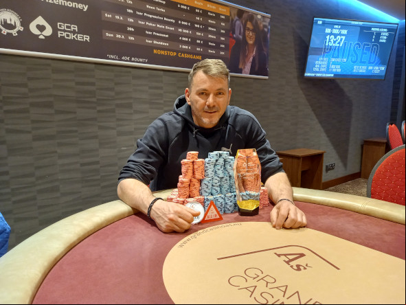 Vítěz Isar Poker Main Eventu Arbes
