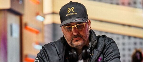 Phil Hellmuth při US Poker Open na PokerGO.com