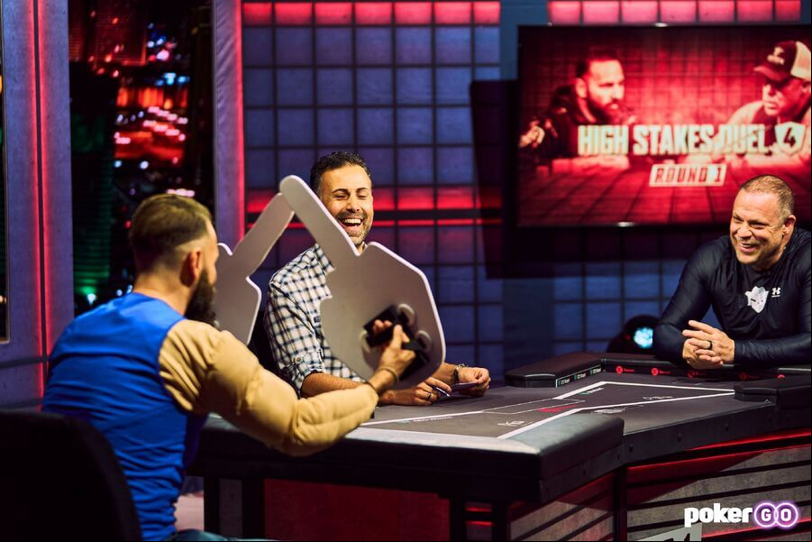 Daniel Negreanu v pořadu High Stakes Duel na PokerGO.com
