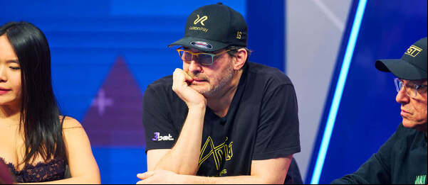 Phil Hellmuth v No Gamble No Future na PokerGo.com