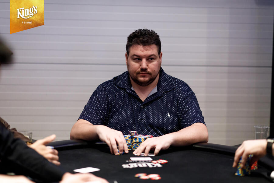 Shaun Deeb si nechal vyplatit hubnoucí sázku