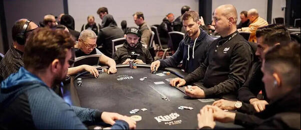 $ZTO$ Main Event jde do Day 2