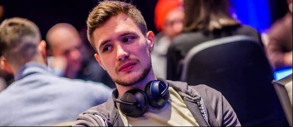 Roman Hrabec vyhrál první WSOP náramek kariéry