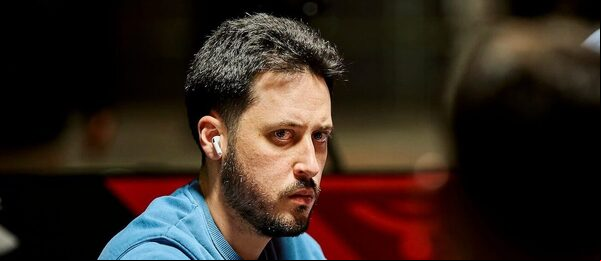 Adrian Mateos během WSOP 2024 na PokerGO.com