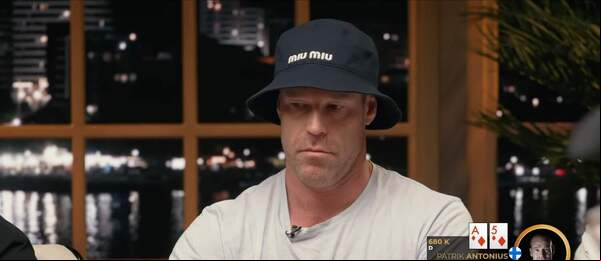 Patrik Antonius úřadoval během Triton Poker Cash Game v Černé Hoře