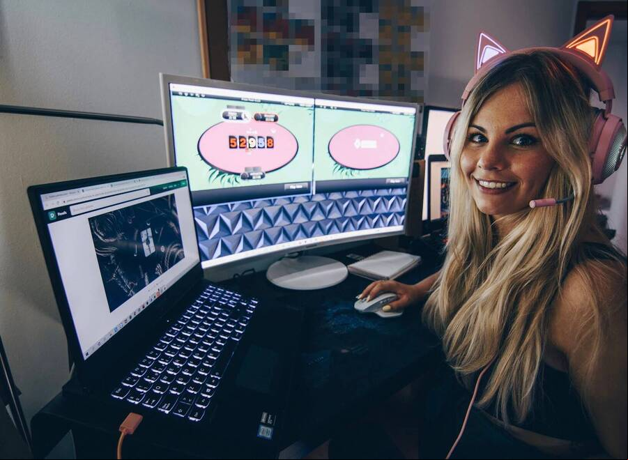 Kristýna Mlíková alias Kretyna28 je pokerová hráčka a streamerka