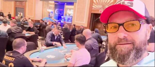 Daniel Negreanu točí pravidelné vlogy z WSOP Paradise