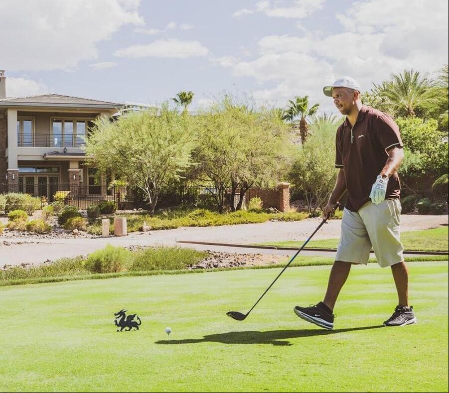 Phil Ivey má stejně jako mnoho jiných hráčů v oblibě golf
