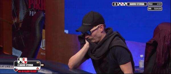 Závěrečná handa Jakuba Štěrby v Pirates Poker Treasure Blackbeard Mystery Bounty